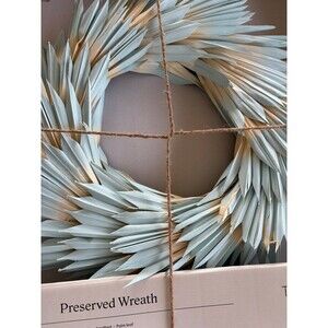 Natural Preserved Palm Wreath by Threshold 21 Inch Round Silhouette NEW (S1)